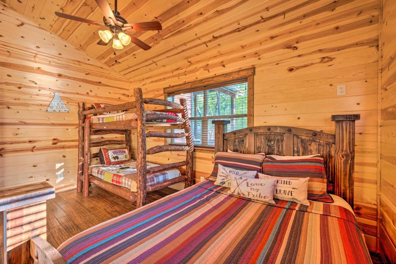 Creekside Broken Bow Cabin With Hot Tub And Fire Pit! Stephens Gap エクステリア 写真